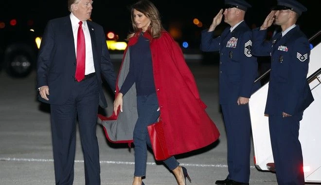 Τον γράφει κανονικά! Όταν η Μελάνια προσπέρασε τον Τραμπ χωρίς ούτε καν να τον κοιτάξει… (βίντεο)